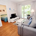 Appartamento Dwie Sosny Z Sauna, Sun & Snow *