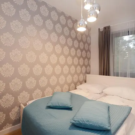 Апартаменты Dwie Sosny Z Sauna, Sun & Snow Устроне-Морске