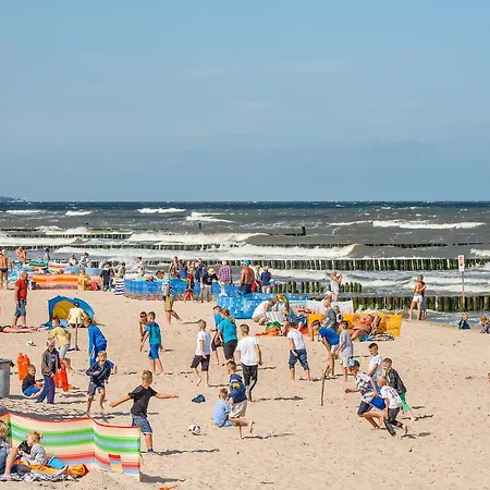 Апартаменты Dwie Sosny Z Sauna, Sun & Snow *