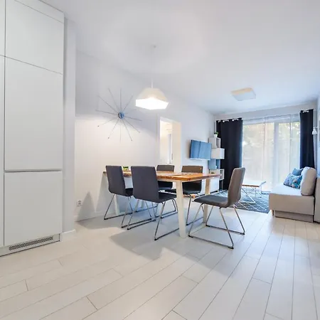 Dwie Sosny Z Sauna, Sun & Snow أوسترونيه مورسكية